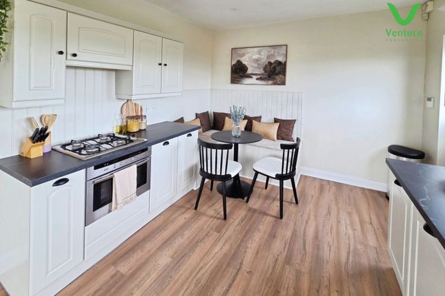 28, Arthur Terrace, Crook photo 2