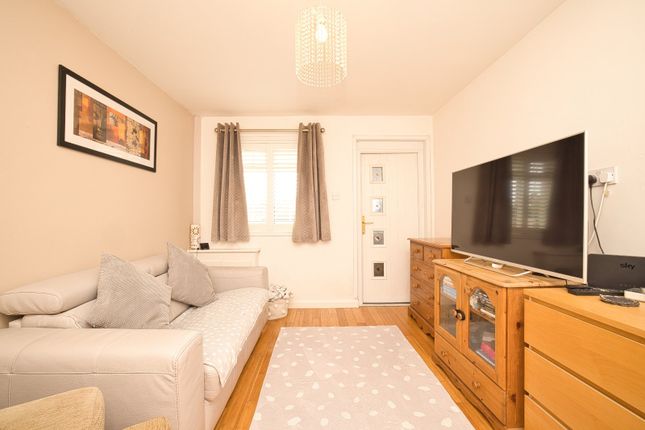 17, Rosemary Gardens, Broadstairs photo 2