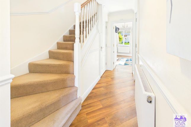 15, Fennel Close, Rochester photo 2
