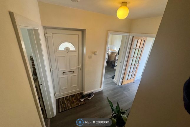 Whites Lane, Datchet Berkshire, Windsor photo 5
