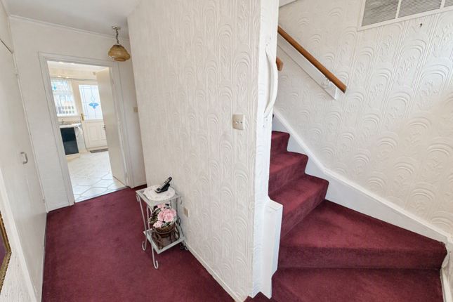 Hatfield Place, Peterlee photo 3