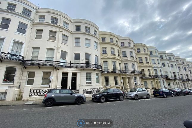 Flat to rent in Lansdowne Place, Hove