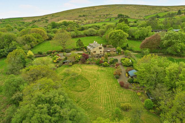 Beacon Cottage.,, Sticklepath, Devon photo 2