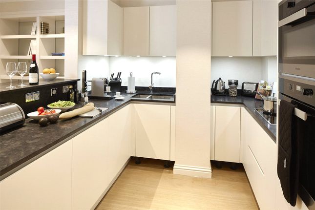 Flat to rent in Cheval Hyde Park Gate, London