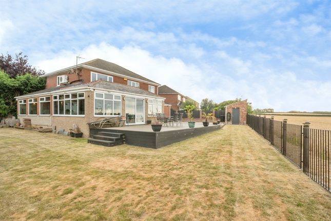 7, Wincanton Close, MEXBOROUGH photo 4