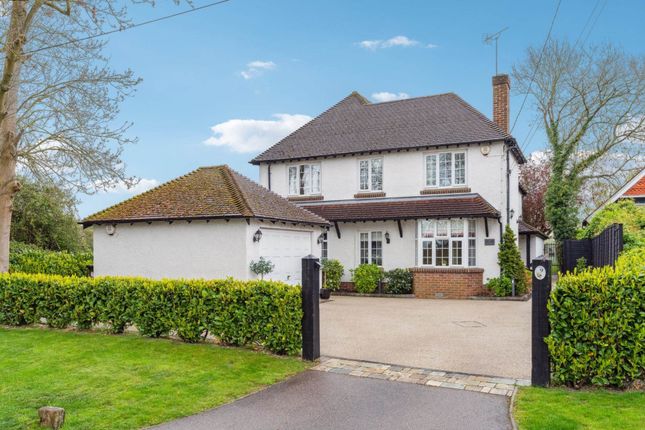 Thumbnail Detached house for sale in The Grove, Marshcroft Lane, Tring