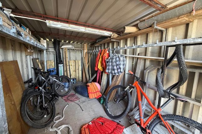 Snack Shed, Wyre Side, Poulton-Le-Fylde photo 3