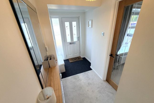 41, Felixstowe Close, Hartlepool photo 3