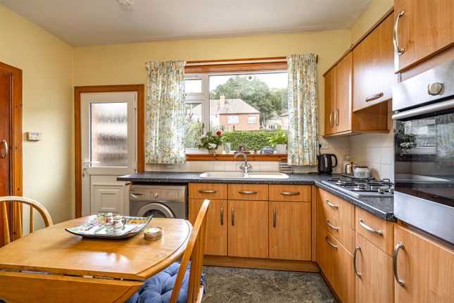 10, Glenfield Road East, Galashiels photo 4