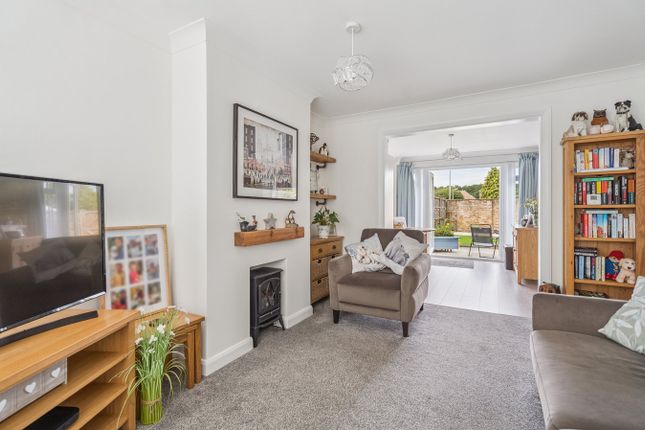 5, Golden Oak Close, Farnham Common photo 3