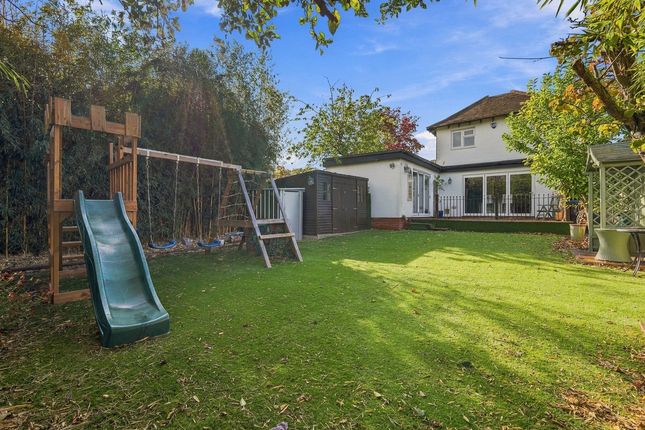 1, Kenilworth Gardens, Loughton photo 4
