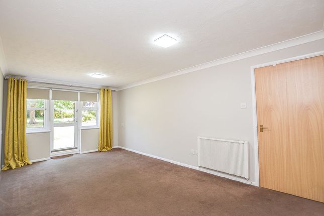 32 Old Rectory Court, Southchurch Rectory Chase, Southend-On-Sea photo 4
