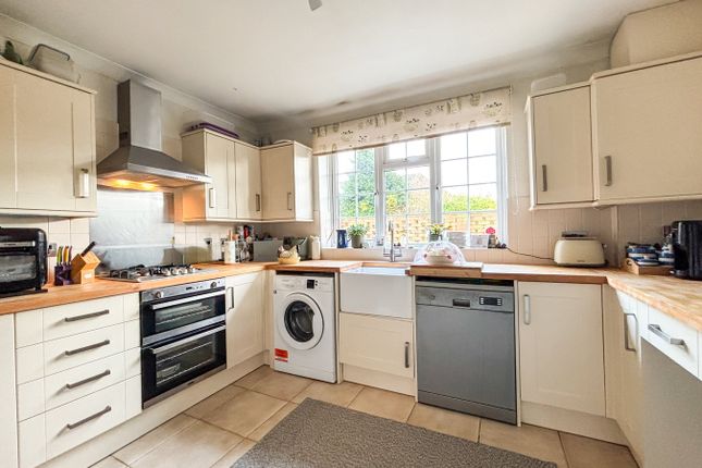 Maycroft, 125 Hastings Road, Battle photo 3