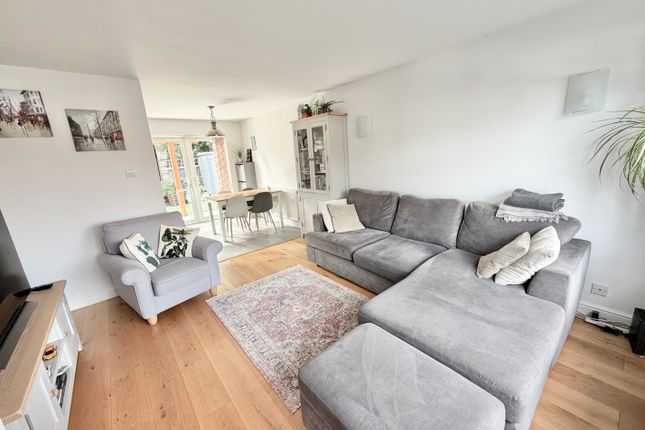 182, Henley Drive, Camberley photo 2
