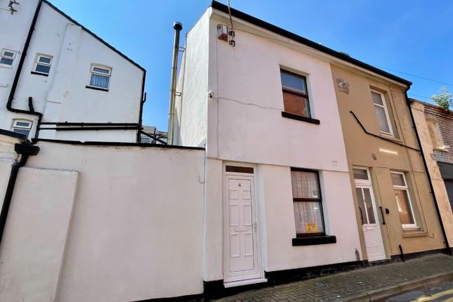 Terraced house for sale in York Street, Blackpool
