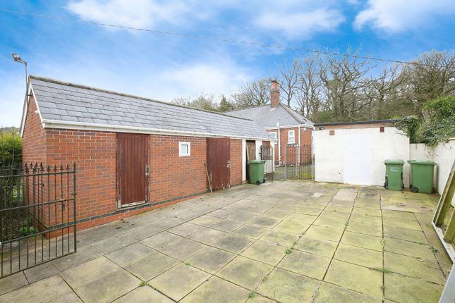 Detached bungalow for sale in Pipers Lane, Nuneaton