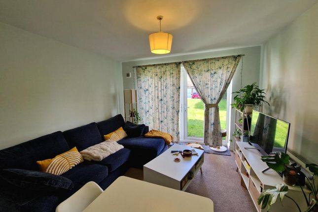 Flat for sale in Northern Road, Aylesbury