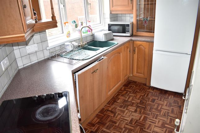 End terrace house to rent in Chestnut Avenue, Southsea