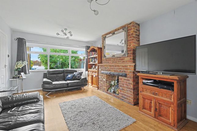 23, Orchard Avenue, Hockley, Essex, SS5 5BA, Hockley photo 4