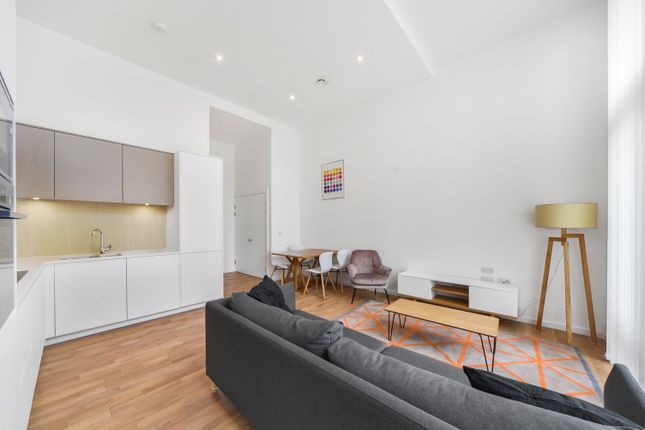 Ground Floor Flat, 171, Grove Street, London photo 4