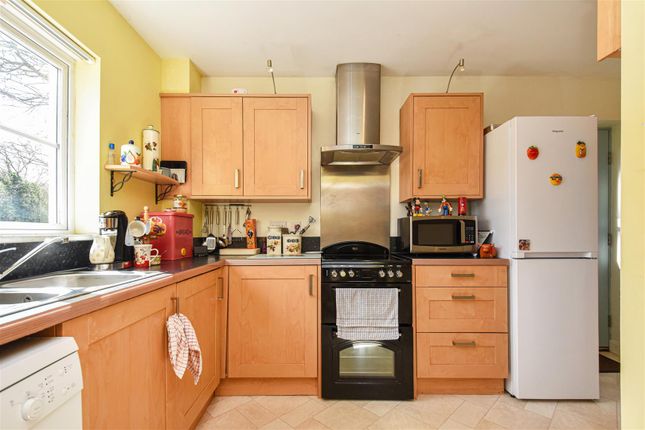1, Willand Moor Road, Cullompton photo 3