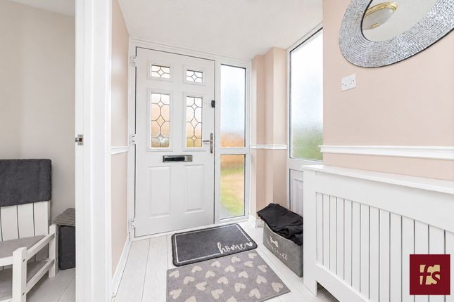 Fortrose Close, Sandhurst photo 2