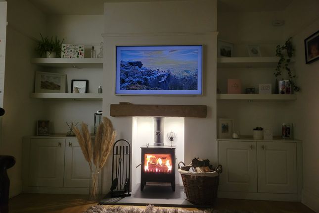 8, Altrincham photo 2