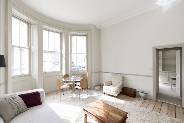 Flat 2, 1-3, Stanley Gardens, London photo 2