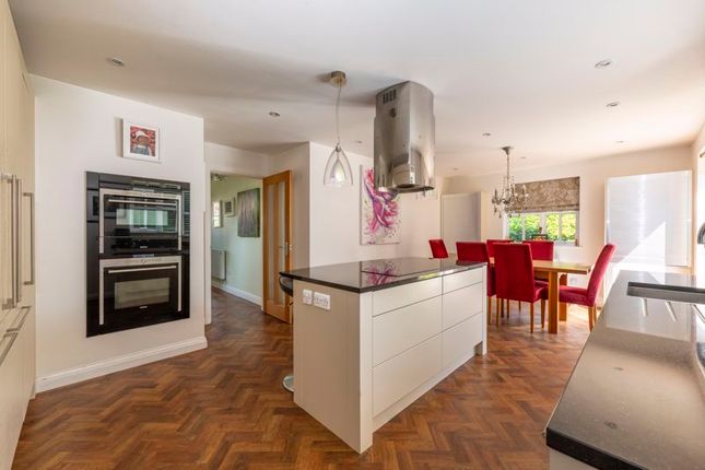 4, Tile Barn Close, Isfield photo 4