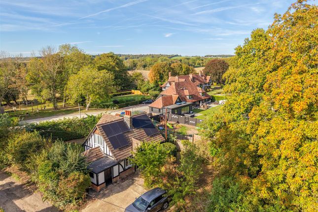 The Cottage, Lenham Court, Old Ham Lane, Maidstone photo 2