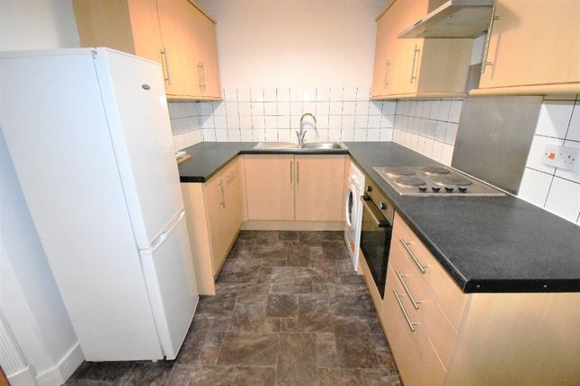 Flat 2, Kingfisher Court, Thwaite Street, Cottingham photo 2