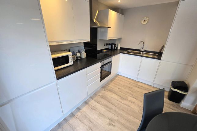 Flat 5, Waterside Court, Dock Tavern Lane, Great Yarmouth photo 3