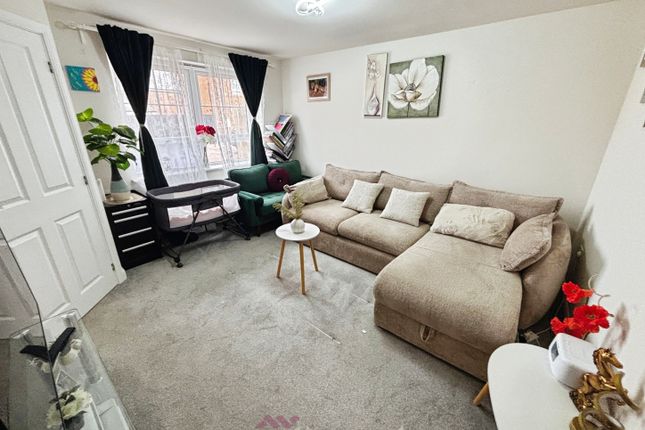 23, Farmhouse Drive, Doncaster photo 2