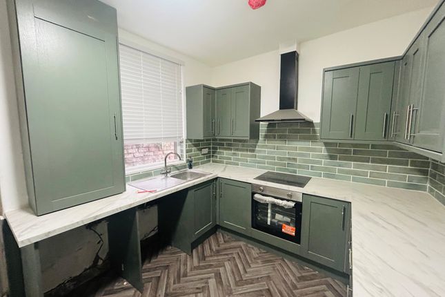 50, Bootle photo 4