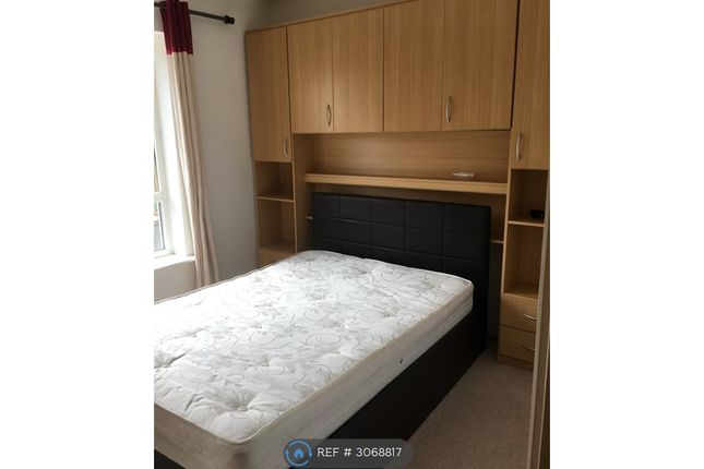 Flat, Red Kite House Deveron Drive, Tilehurst, Reading photo 5