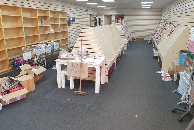 Thumbnail Retail premises for sale in Ladygate Centre, Wickford