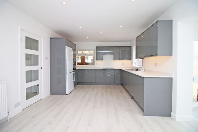 444, Ashfield Road, Thornton-Cleveleys photo 3