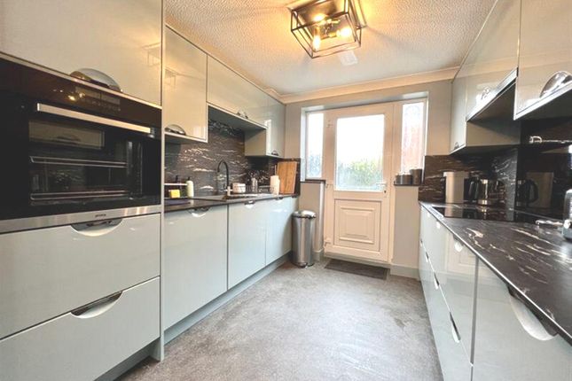 21, Deeley Drive, Tipton photo 4