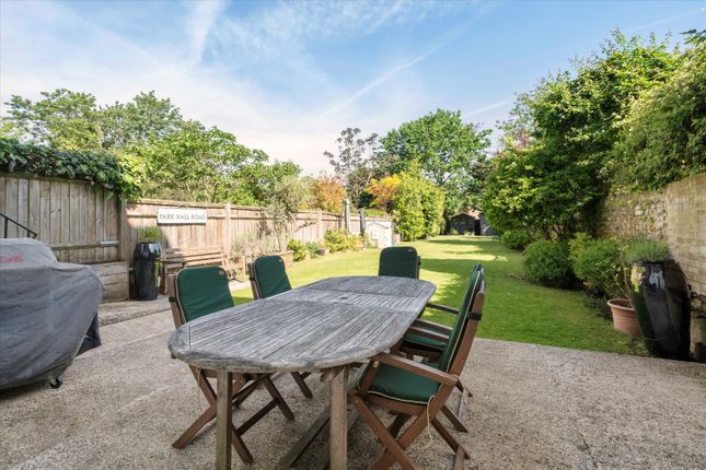49, Park Hall Road, London photo 4