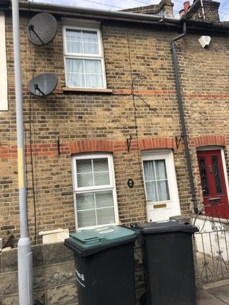 Thumbnail Terraced house to rent in Railway Street, Gravesend, Kent