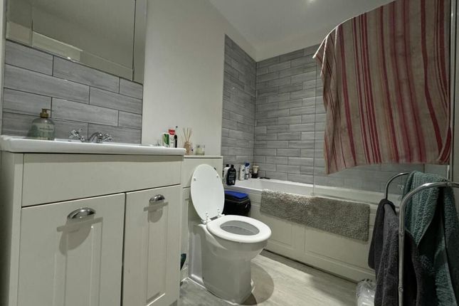 42, West Cliff, Preston photo 4