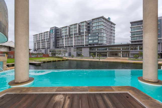 Apartment for sale in 407 Canal Quays, 1 Cast Anchor Way, Foreshore, City Bowl, Western Cape, South Africa