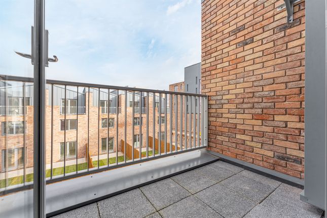 Town house for sale in Culvert Rise, Nottingham