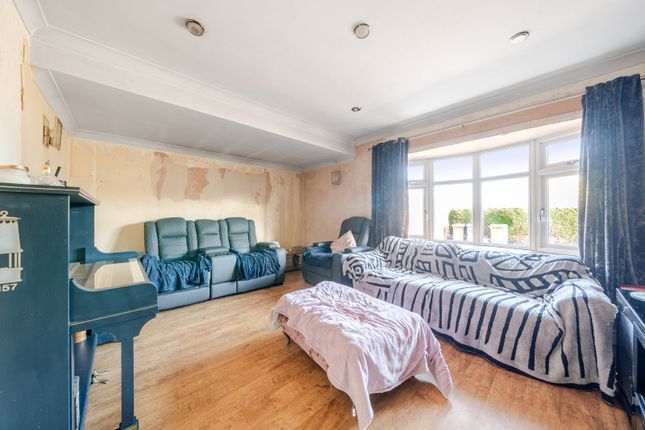 68, Bideford Way, Staffordshire photo 4
