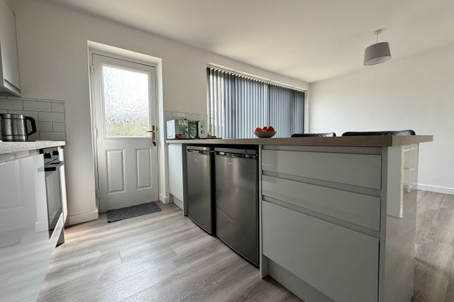 19, LEAMINGTON SPA photo 4
