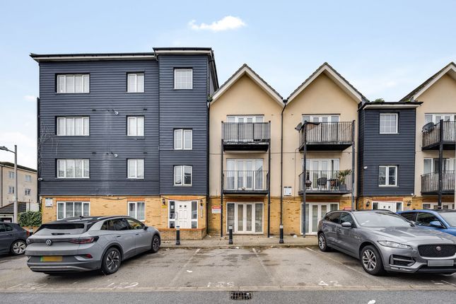 2-bed flat on 58, Blackthorn Road, Ilford, £265,000