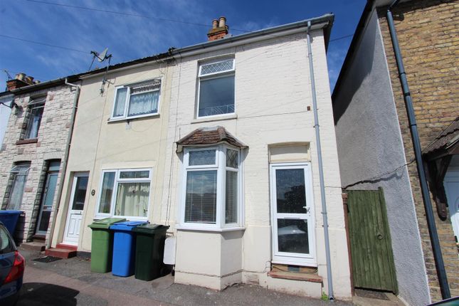 8, Charlotte Street, Sittingbourne photo 4