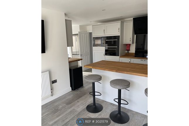 A, Cheltenham Road Longlevens, Gloucester photo 4