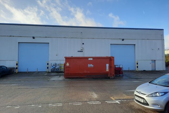 Industrial to let in Hargreaves Road, Groundwell, Swindon