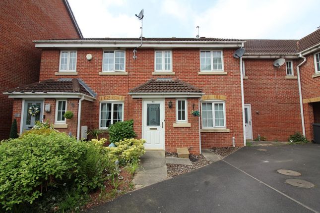 Mews house to rent in Kingsdale Close, Bury